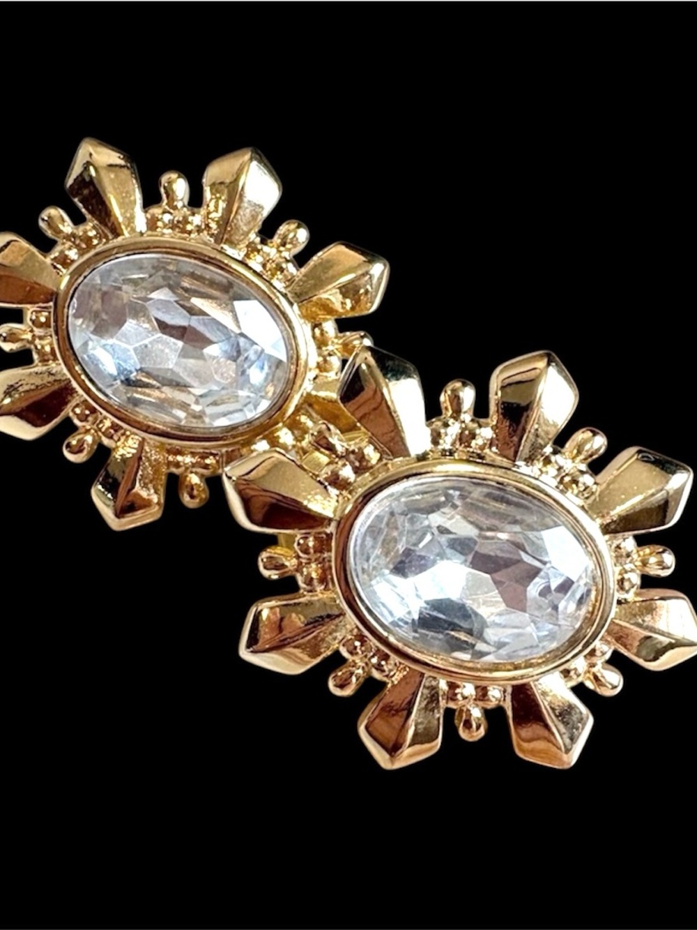 Vintage Avon Crystal Sunburst Stud Earrings Gold Tone Soie Rouge NIB 1994